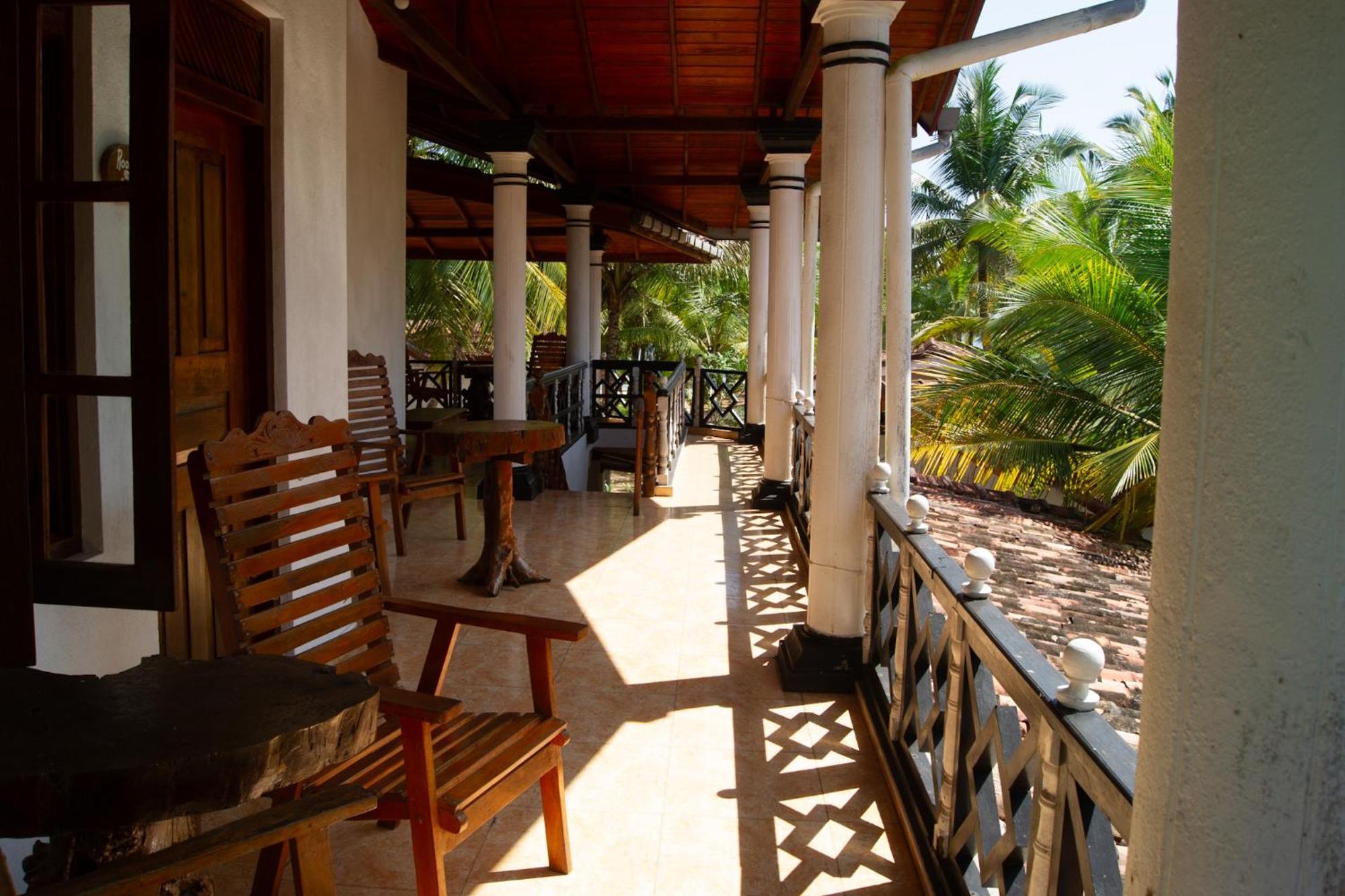 Ibisbird Beach Bungalows, Sport, Spa And Restaurant Тангалле Екстер'єр фото