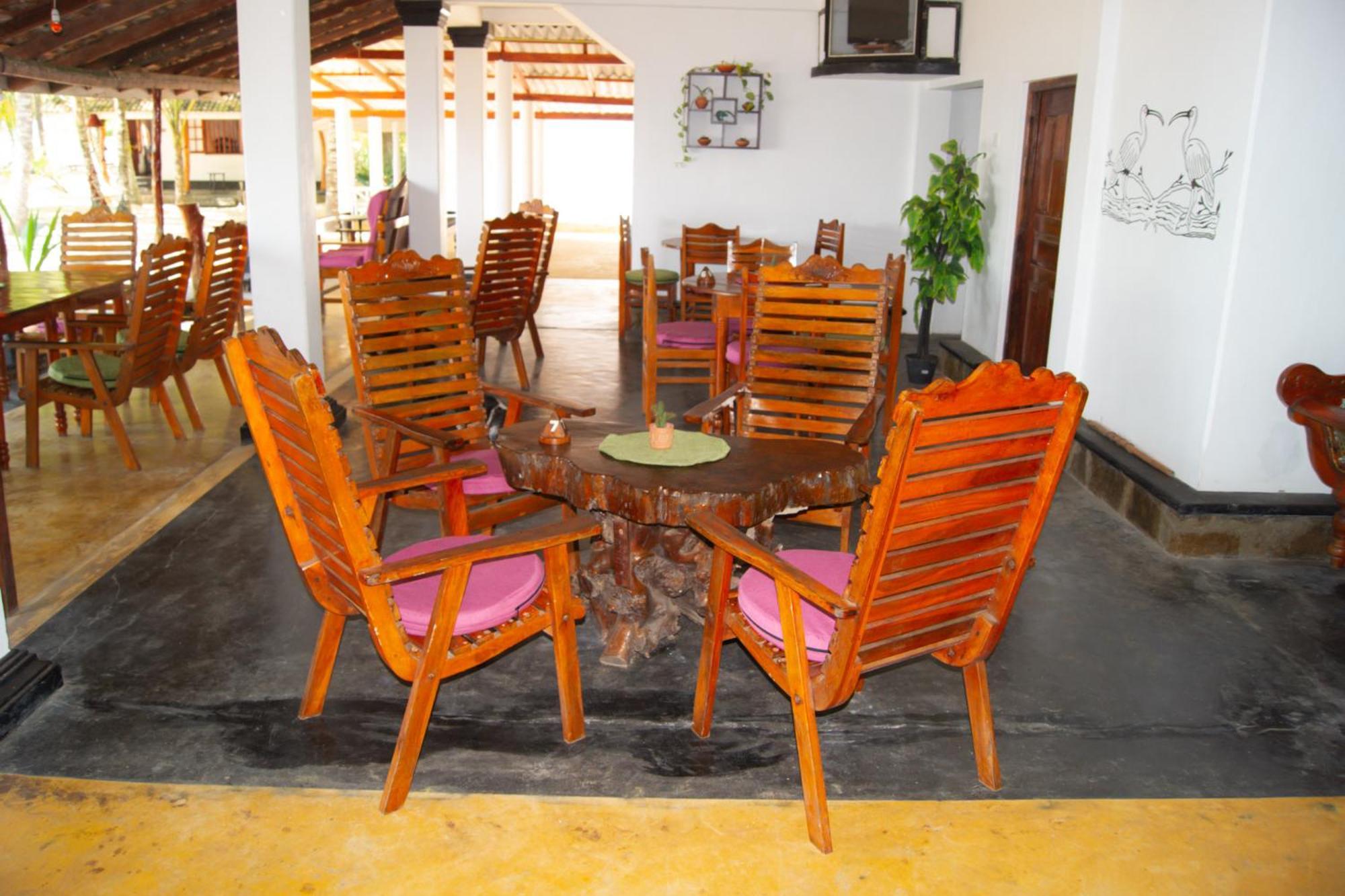 Ibisbird Beach Bungalows, Sport, Spa And Restaurant Тангалле Екстер'єр фото