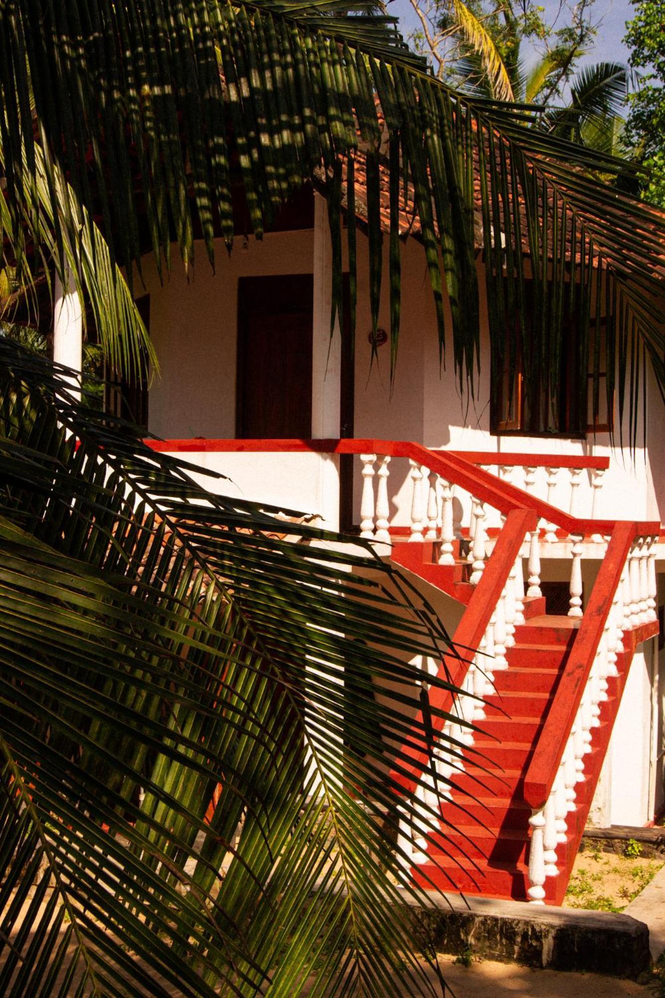Ibisbird Beach Bungalows, Sport, Spa And Restaurant Тангалле Екстер'єр фото